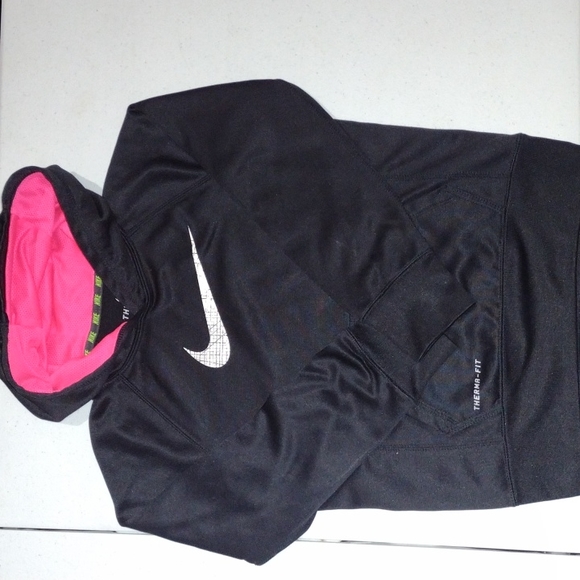 Nike Other - Nike Therma-Fit Hoodie Girls Size Small